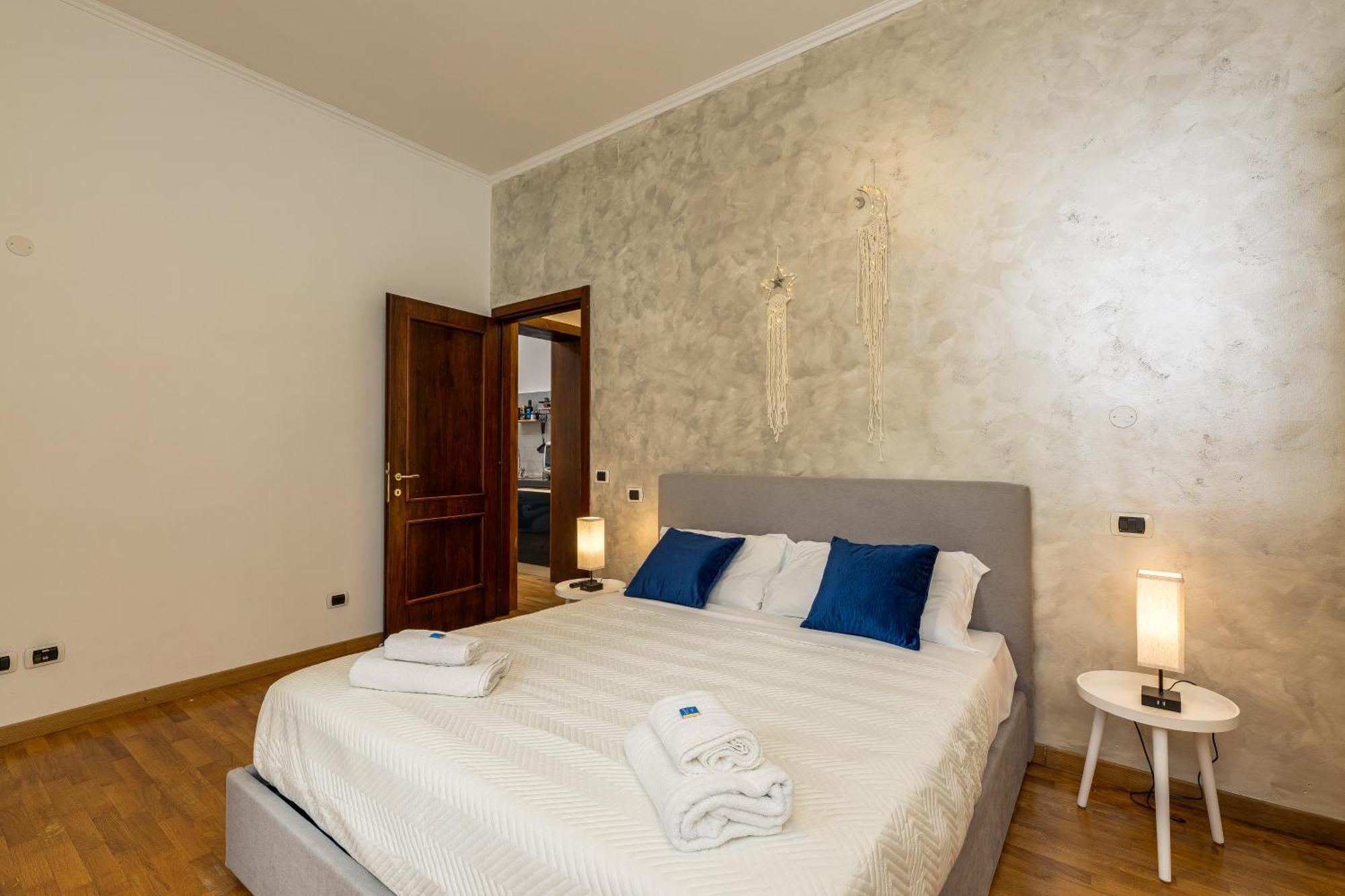 Colosseum Sweet Life Apartment ローマ エクステリア 写真